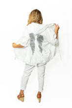 Load image into Gallery viewer, Angel Wings Hoddie
