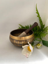 Load image into Gallery viewer, Brass singing bowl on white background
